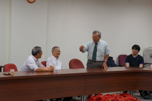 105.04.24 校慶系友返校座談會