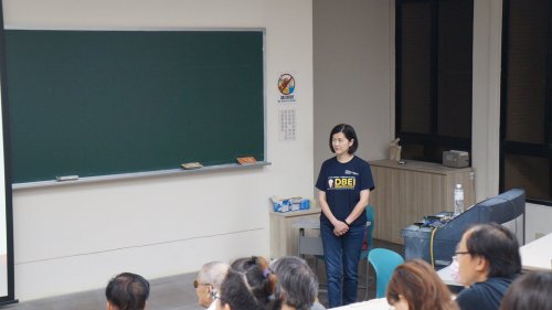 113.05.09 系友分享座談會-黃維婷教授(95級)