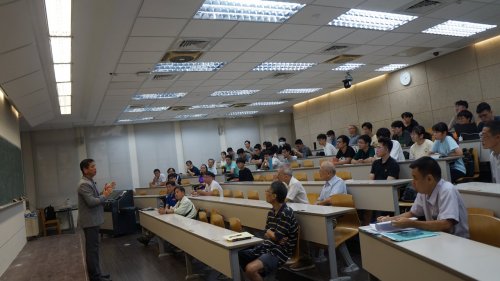 113.09.30 系友分享座談會-胡國琳執行長aka Jordan Hu (84級)