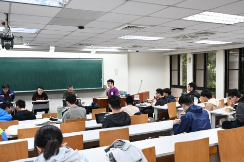 114.03.05《有沒有什麼問題》師生座談照片
