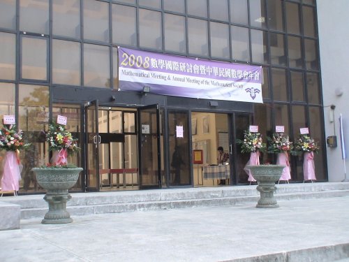 C42_A25_P3.jpg