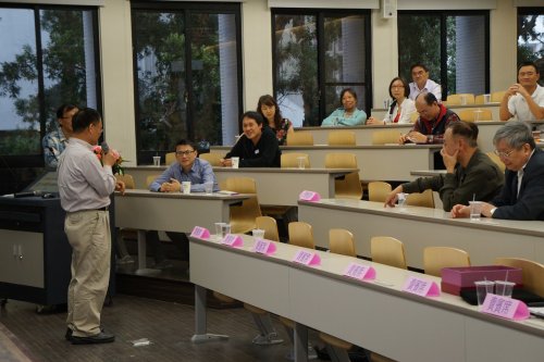 DSC02349-q-a.JPG