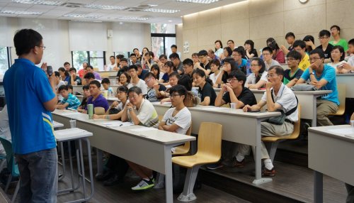 104.06.14  新生座談會
